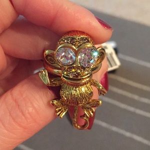 BNWT Kenneth Jay Lane monkey ring